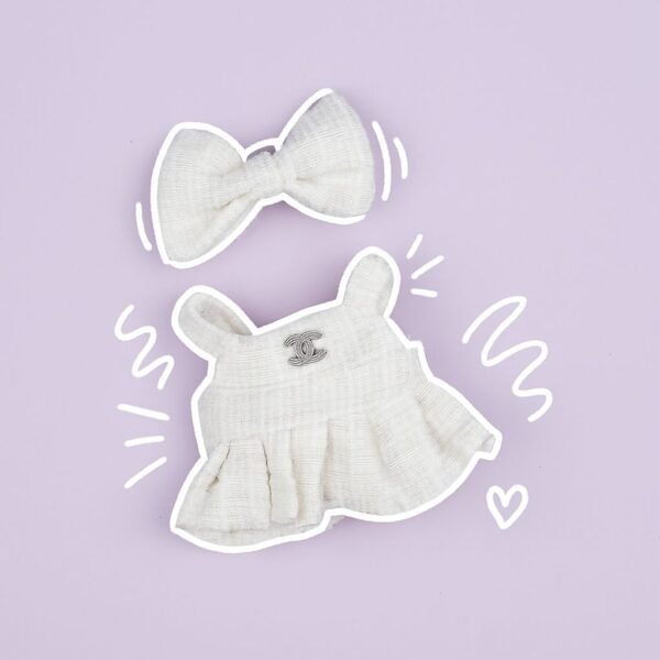 20250617 2253 White Dress Illustration remix 01jxz5yrccfv0b94j5hwkvq4q4